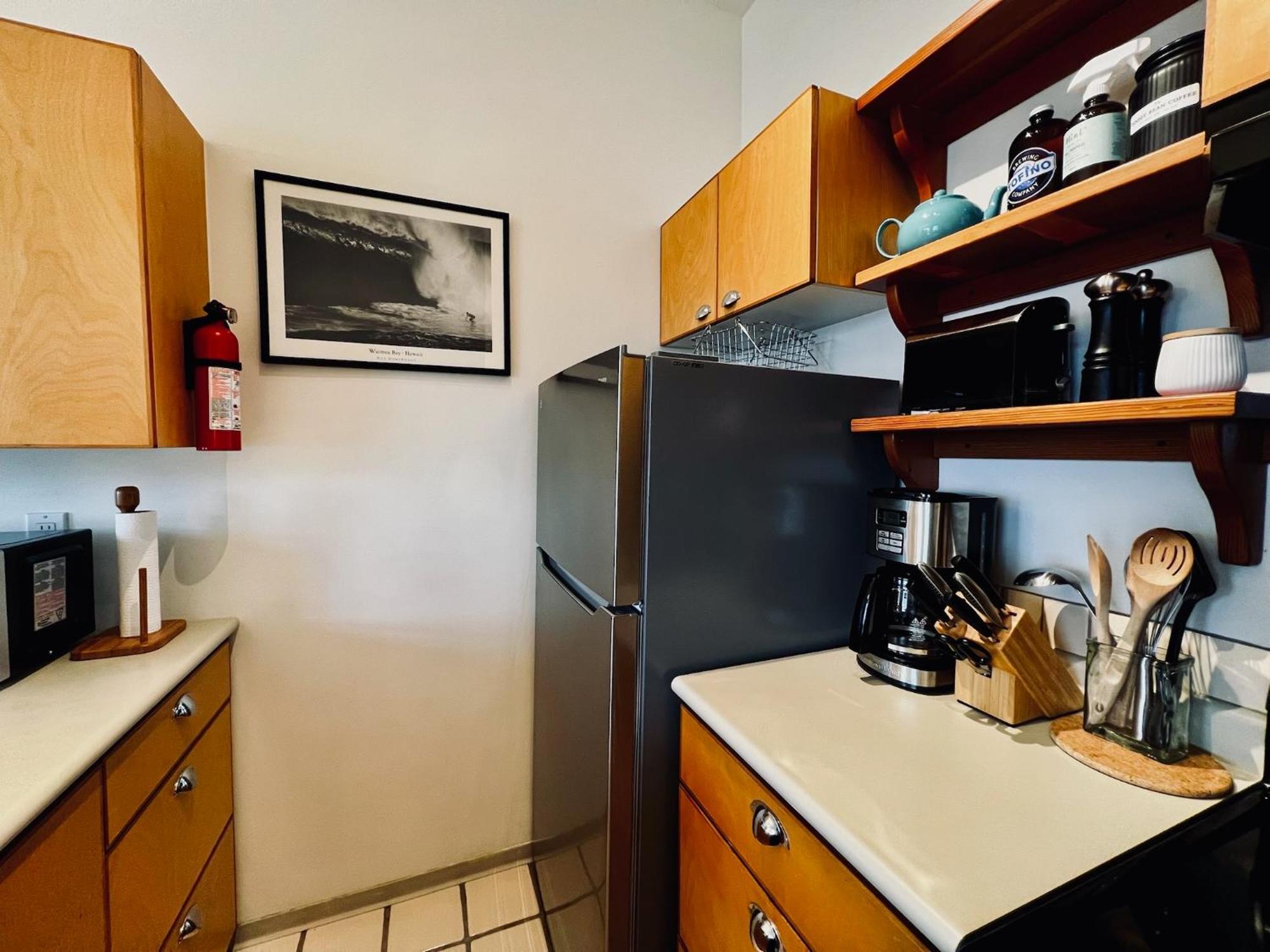 Island Village Properties At Fred Tibbs Tofino Quarto foto